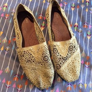Toms Moroccan Crochet Women's Classics
